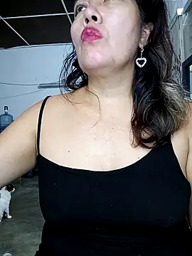 anniecoopeer online show from 02/22/25, 04:18