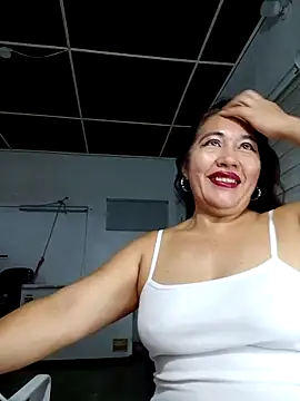 anniecoopeer online show from 03/06/25, 11:47