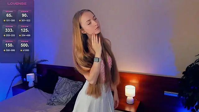 EsmaCarll online show from 12/07/24, 11:12