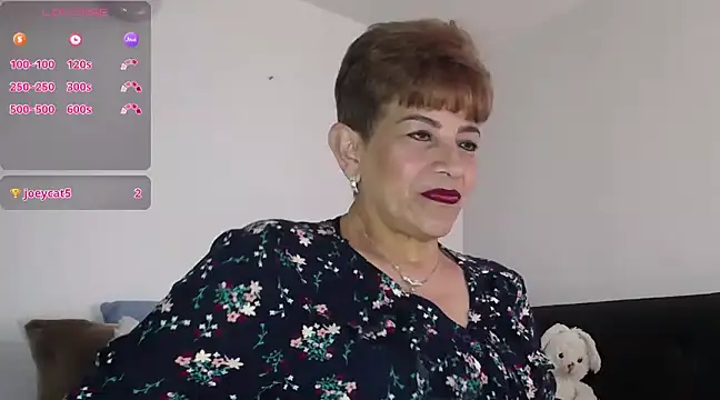 Snapshot of Angelina_Stone_65 chatting on 02/23/25, 08:55 Angelina Stone 65 online show from 02/23/25, 08:55