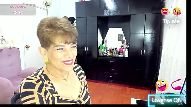 Angelina Stone 65 online show from 11/24/25, 11:04