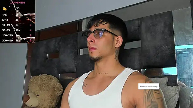 Snapshot of iamcamiloo_ chatting on 09/10/25, 03:50 iamcamiloo online show from 09/10/25, 03:50