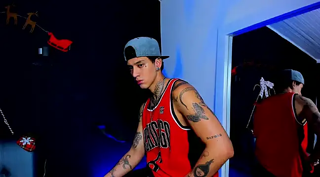 JUSTIN FULLER1 online show from 12/06/24, 01:22