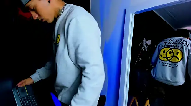 JUSTIN FULLER1 online show from 12/09/24, 03:00