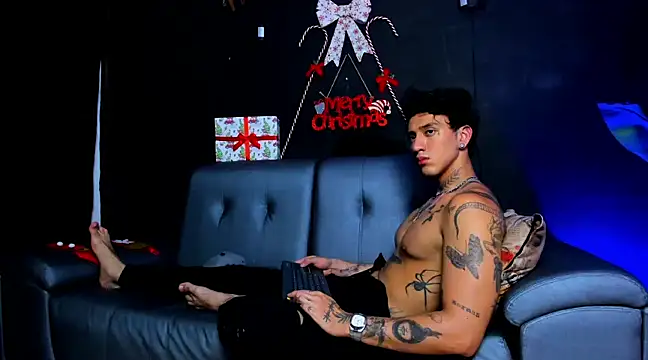 JUSTIN FULLER1 online show from 12/11/24, 07:14