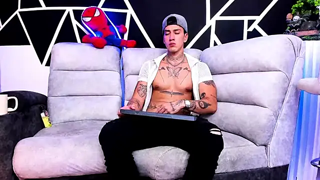 JUSTIN FULLER1 online show from 03/09/25, 12:42