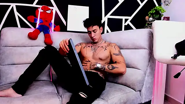 JUSTIN FULLER1 online show from 03/13/25, 01:21