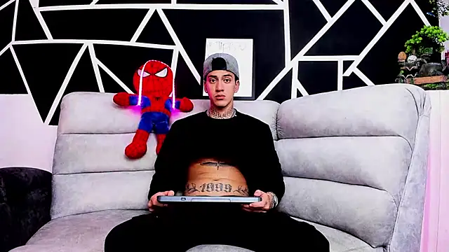 JUSTIN FULLER1 online show from 03/19/25, 09:16