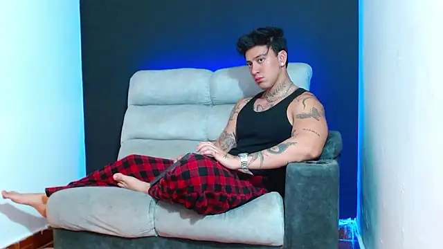 Snapshot of JUSTIN_FULLER1 chatting on 01/08/26, 08:44 JUSTIN FULLER1 online show from 01/08/26, 08:44