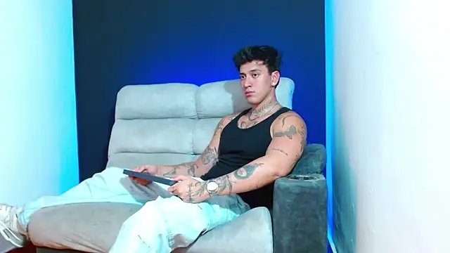 Snapshot of JUSTIN_FULLER1 chatting on 01/17/26, 09:18 JUSTIN FULLER1 online show from 01/17/26, 09:18