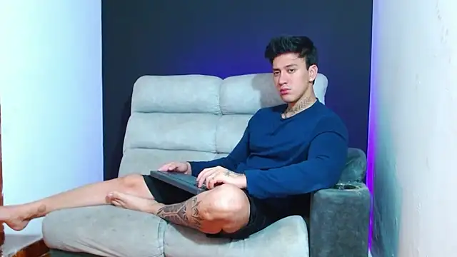 Snapshot of JUSTIN_FULLER1 chatting on 02/02/26, 06:39 JUSTIN FULLER1 online show from 02/02/26, 06:39