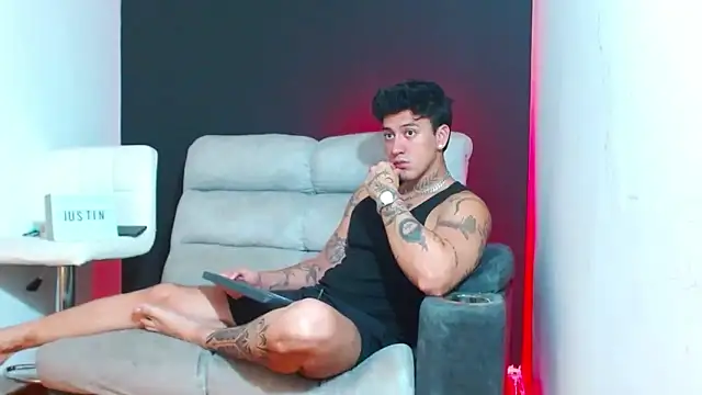 Snapshot of JUSTIN_FULLER1 chatting on 02/19/26, 09:00 JUSTIN FULLER1 online show from 02/19/26, 09:00