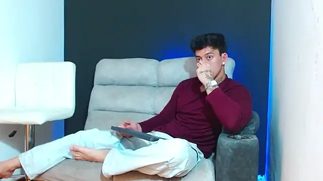 Snapshot of JUSTIN_FULLER1 chatting on 03/03/26, 06:58 JUSTIN FULLER1 online show from 03/03/26, 06:58