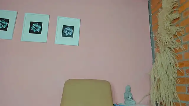 Snapshot of salavictoria chatting on 01/04/25, 06:51 salavictoria online show from 01/04/25, 06:51