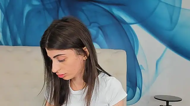 SkinnyDolly online show from 03/07/26, 03:14