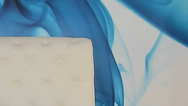 SkinnyDolly online show from 04/01/26, 02:01