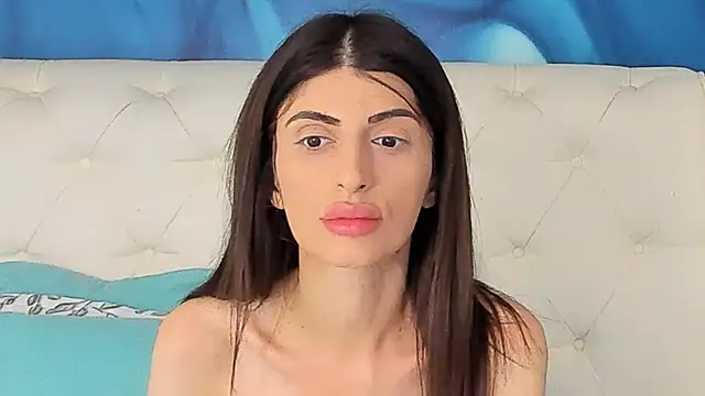 SkinnyDolly online show from 07/07/26, 04:04