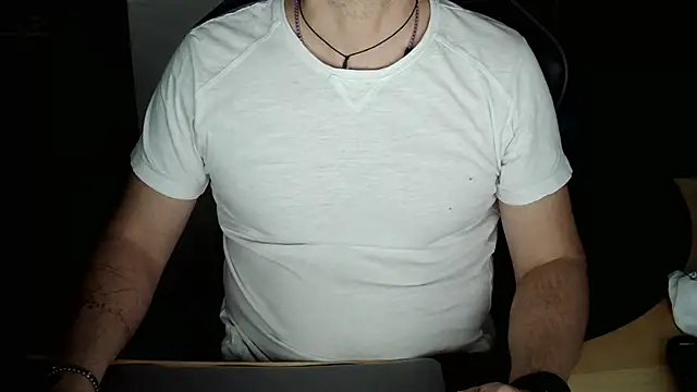 Snapshot of Nash_76_ chatting on 10/04/25, 07:06 Nash 76 online show from 10/04/25, 07:06