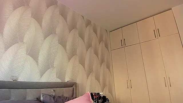 Bambiii bby online show from 03/16/25, 10:44