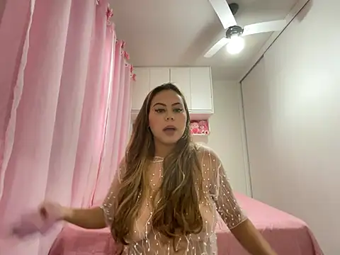 lariic online show from 03/18/25, 12:36