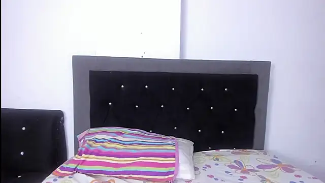 Snapshot of skaysanchez1 chatting on 02/22/25, 03:03 skaysanchez1 online show from 02/22/25, 03:03