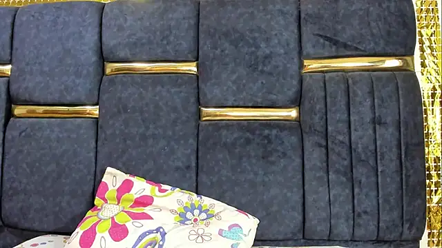 Snapshot of skaysanchez1 chatting on 11/20/25, 08:19 skaysanchez1 online show from 11/20/25, 08:19