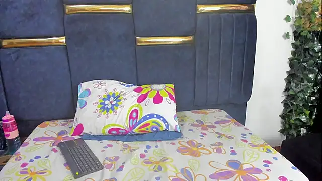 skaysanchez1 online show from 03/05/26, 07:54