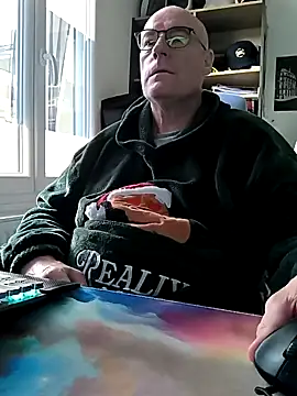 bogland33 online show from 03/03/25, 04:14