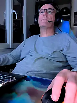 bogland33 online show from 03/03/25, 10:20