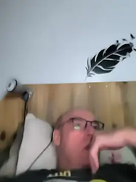 bogland33 online show from 03/15/25, 10:44