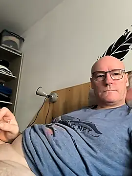 bogland33 online show from 10/05/25, 11:08