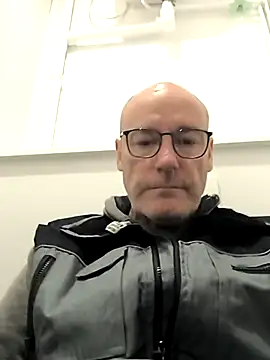 bogland33 online show from 10/23/25, 10:03