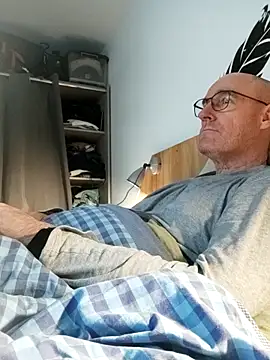 bogland33 online show from 02/12/26, 06:58