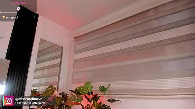 miss catalinaa online show from 03/30/26, 12:06