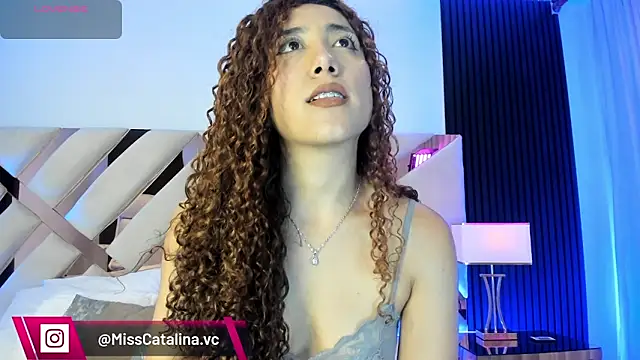 Snapshot of miss_catalinaa chatting on 05/25/26, 12:11 miss catalinaa online show from 05/25/26, 12:11