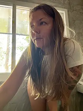  private person  online show from 02/28/26, 08:37