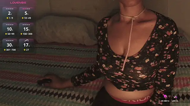 Snapshot of SashaBrianna99 chatting on 09/18/25, 01:51 SashaBrianna99 online show from 09/18/25, 01:51