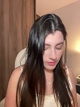 ARITOO  online show from 04/21/26, 03:24