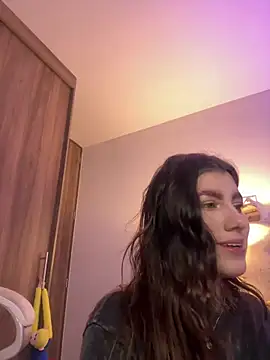 Snapshot of ARITOO_ chatting on 05/15/26, 11:12 ARITOO online show from 05/15/26, 11:12