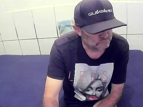 Snapshot of pierdona chatting on 02/05/26, 08:57 pierdona online show from 02/05/26, 08:57