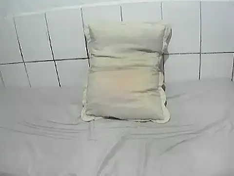 Snapshot of pierdona chatting on 02/20/26, 07:47 pierdona online show from 02/20/26, 07:47