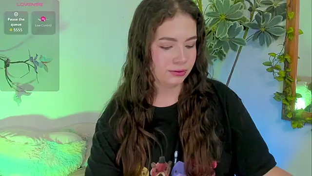 KarenPautt online show from 03/17/26, 05:27