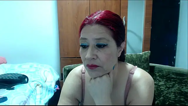 carolina linarez69 online show from 03/04/25, 05:56