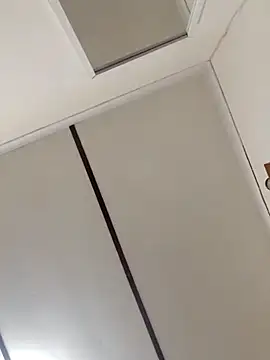 contagiousqueen online show from 04/16/26, 04:57