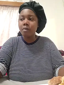 contagiousqueen online show from 04/30/26, 10:54