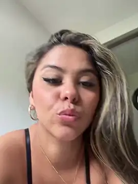 Snapshot of tuckersabrina chatting on 12/11/24, 07:36 tuckersabrina online show from 12/11/24, 07:36