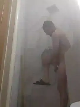 Snapshot of HungJonny99 chatting on 11/25/25, 01:49 HungJonny99 online show from 11/25/25, 01:49