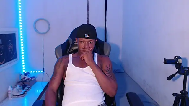 Alid 17 online show from 01/04/25, 05:16