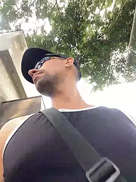 Snapshot of dantedesirexx chatting on 01/07/25, 07:28 dantedesirexx online show from 01/07/25, 07:28