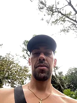 Snapshot of dantedesirexx chatting on 02/08/25, 09:25 dantedesirexx online show from 02/08/25, 09:25